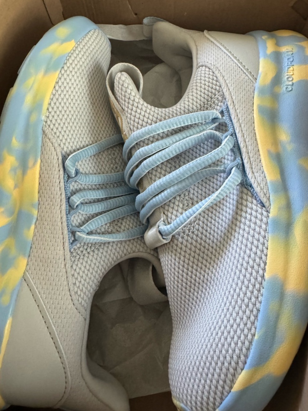 adidas Lite Racer Adapt 7.0 K — Light Gray with Blue and Yellow Accents KIDS